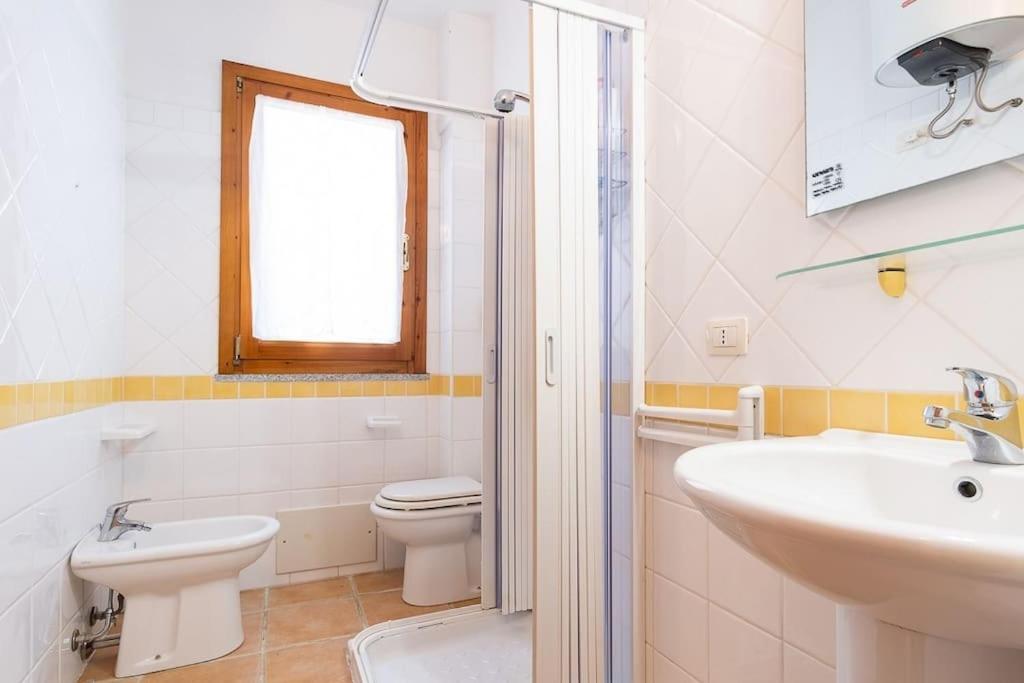 Luisa Sunny House Apartment Santa Maria Navarrese Exterior foto